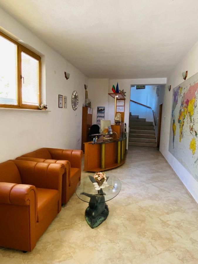 Family Hotel The Golden Fish Süzebolu Dış mekan fotoğraf