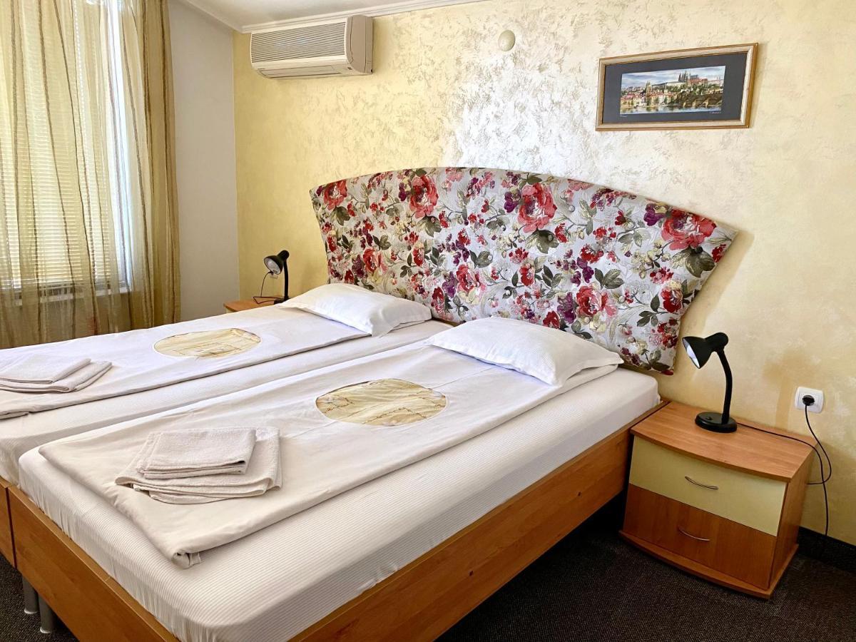 Family Hotel The Golden Fish Süzebolu Dış mekan fotoğraf