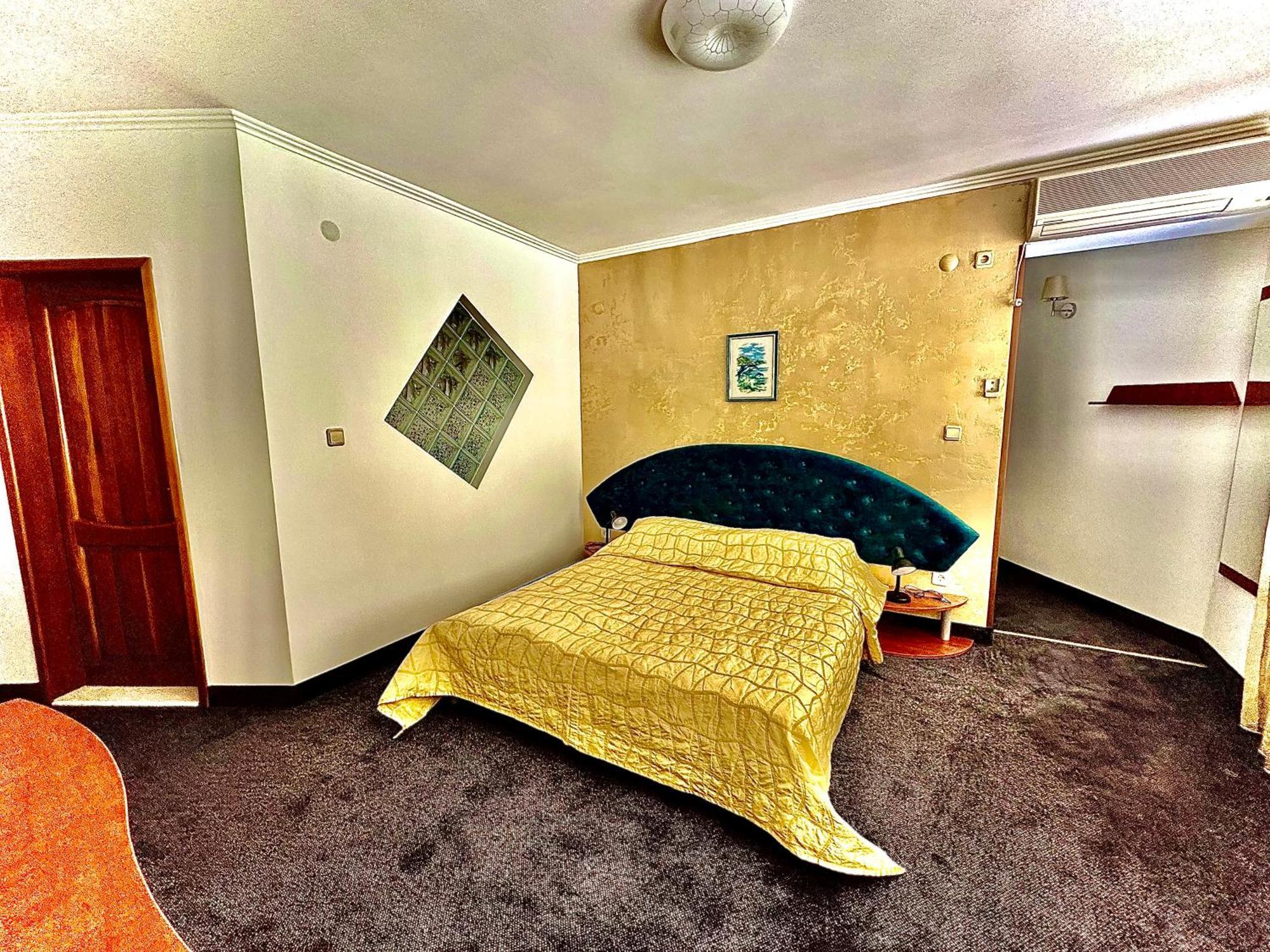 Family Hotel The Golden Fish Süzebolu Dış mekan fotoğraf